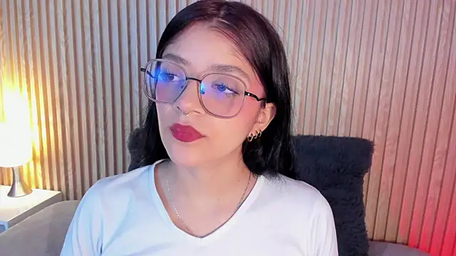 lana dol online show from October 18, 2025, 2:18 pm