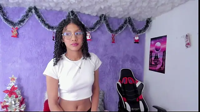 allis0n ik online show from December 10, 2024, 1:43 am