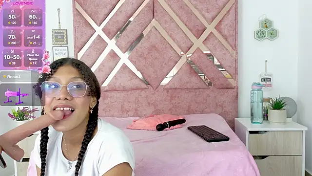 allis0n ik online show from March 11, 2026, 3:45 am