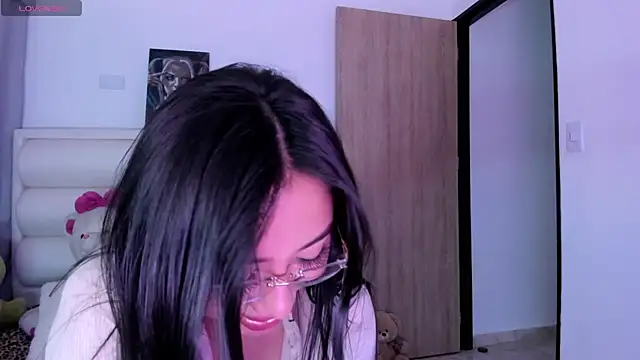 gaby desire777 online show from May 12, 2026, 3:25 am