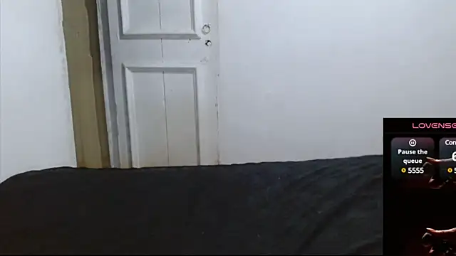 Snapshot of cherrydelioncourt chatting on January 5, 2025, 6:46 am cherrydelioncourt online show from January 5, 2025, 6:46 am