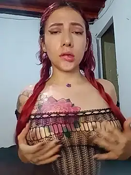 Snapshot of cherrydelioncourt chatting on February 27, 2025, 8:50 am cherrydelioncourt online show from February 27, 2025, 8:50 am