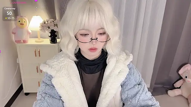 Lucky-susuBB online show from December 15, 2024, 9:56 am