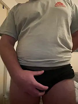 Snapshot of Johny69xo chatting on December 12, 2024, 4:48 am Johny69xo online show from December 12, 2024, 4:48 am