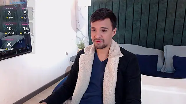 Snapshot of Edward_max chatting on January 20, 2025, 3:37 am Edward max online show from January 20, 2025, 3:37 am