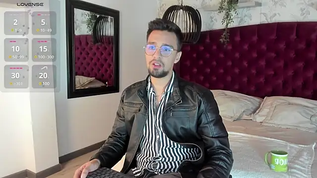 Snapshot of Edward_max chatting on February 7, 2025, 3:34 am Edward max online show from February 7, 2025, 3:34 am