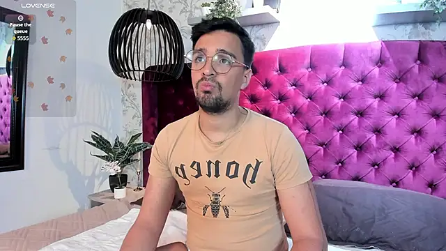 Edward max online show from February 17, 2026, 3:47 am