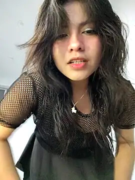 Snapshot of Elsa_sweet chatting on October 8, 2025, 4:10 am Elsa sweet online show from October 8, 2025, 4:10 am