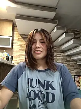 Elsa sweet online show from May 9, 2026, 4:28 am