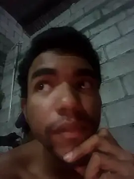 Reynold2608 online show from January 11, 2026, 2:49 am