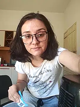 Snapshot of sobresalinaa chatting on April 9, 2026, 4:56 pm sobresalinaa online show from April 9, 2026, 4:56 pm