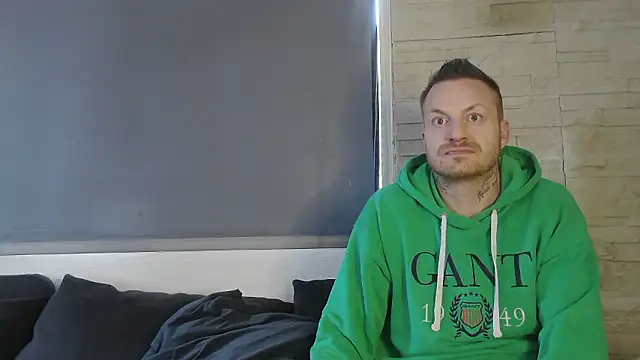 Snapshot of DevilsAngel13 chatting on January 10, 2026, 10:50 am DevilsAngel13 online show from January 10, 2026, 10:50 am