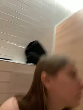 Snapshot of Sunny___Bunny chatting on January 5, 2025, 3:13 pm Sunny   Bunny online show from January 5, 2025, 3:13 pm