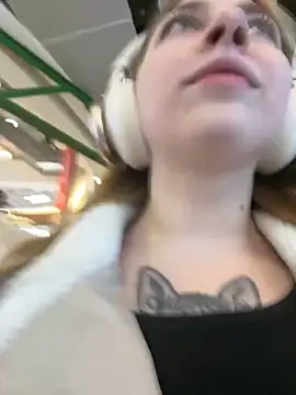 Snapshot of Sunny___Bunny chatting on January 11, 2025, 3:09 pm Sunny   Bunny online show from January 11, 2025, 3:09 pm