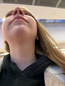 Snapshot of Sunny___Bunny chatting on January 16, 2025, 1:25 pm Sunny   Bunny online show from January 16, 2025, 1:25 pm