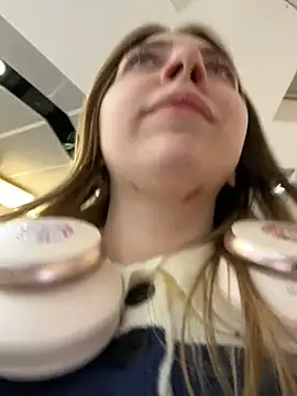 Snapshot of Sunny___Bunny chatting on March 15, 2025, 5:15 pm Sunny   Bunny online show from March 15, 2025, 5:15 pm