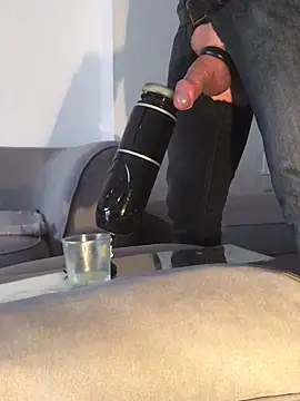 Snapshot of Inseminator69 chatting on December 10, 2024, 11:11 am Inseminator69 online show from December 10, 2024, 11:11 am