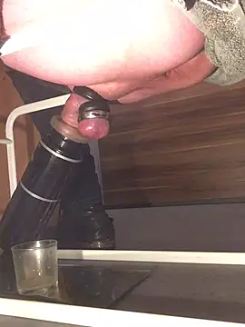 Snapshot of Inseminator69 chatting on December 12, 2024, 3:05 pm Inseminator69 online show from December 12, 2024, 3:05 pm