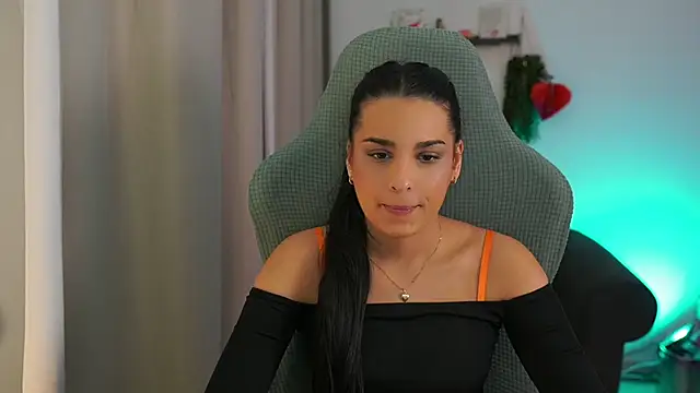 mila  denver online show from February 12, 2025, 12:12 pm