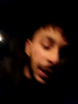 Snapshot of Iulianmarius12 chatting on February 12, 2026, 10:38 pm Iulianmarius12 online show from February 12, 2026, 10:38 pm