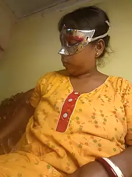 Snapshot of tinabhabhi chatting on March 17, 2026, 10:51 am tinabhabhi online show from March 17, 2026, 10:51 am