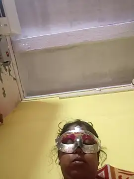 Snapshot of tinabhabhi chatting on March 26, 2026, 6:35 pm tinabhabhi online show from March 26, 2026, 6:35 pm