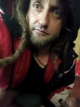 Snapshot of Ozomitro chatting on September 17, 2025, 3:14 pm Ozomitro online show from September 17, 2025, 3:14 pm