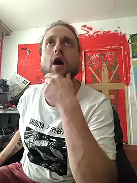 Snapshot of Ozomitro chatting on September 30, 2025, 2:22 pm Ozomitro online show from September 30, 2025, 2:22 pm