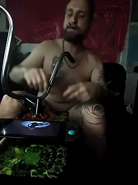 Snapshot of Ozomitro chatting on October 10, 2025, 3:44 pm Ozomitro online show from October 10, 2025, 3:44 pm