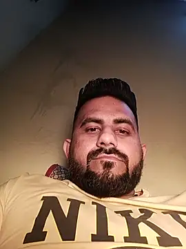 Snapshot of Vickymehra005 chatting on January 15, 2025, 6:51 pm Vickymehra005 online show from January 15, 2025, 6:51 pm