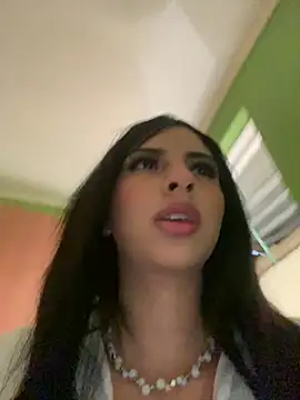 Snapshot of Hilary_pinkk chatting on January 25, 2025, 8:00 pm Hilary pinkk online show from January 25, 2025, 8:00 pm