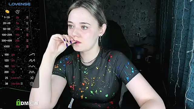 Your small bunny online show from February 7, 2025, 2:08 am