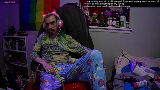tallnerdyguy online show from January 14, 2025, 5:08 am