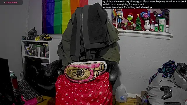 tallnerdyguy online show from January 18, 2025, 5:31 am