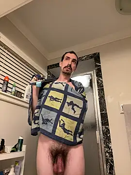 tallnerdyguy online show from June 24, 2026, 4:00 am