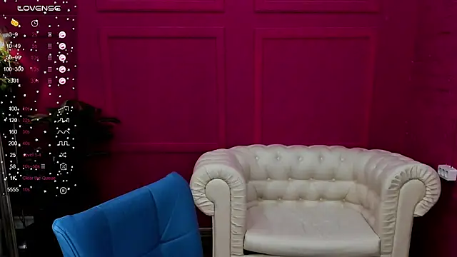 margeriTirell online show from January 17, 2025, 2:18 am