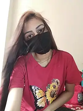 Snapshot of Tisha-01 chatting on February 11, 2025, 7:33 am Tisha-01 online show from February 11, 2025, 7:33 am