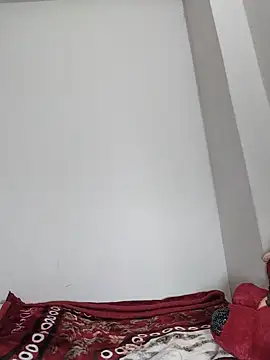 Snapshot of Tisha-01 chatting on February 20, 2025, 5:29 pm Tisha-01 online show from February 20, 2025, 5:29 pm