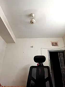 Tisha-01 online show from September 20, 2025, 3:02 pm