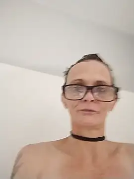 ivylee31 online show from January 31, 2025, 2:37 am