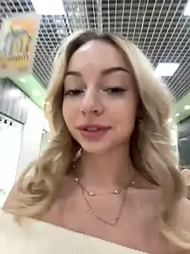 Snapshot of melissa_grr chatting on December 16, 2024, 11:33 am melissa grr online show from December 16, 2024, 11:33 am