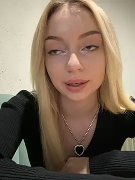 Snapshot of melissa_grr chatting on February 1, 2025, 12:37 pm melissa grr online show from February 1, 2025, 12:37 pm