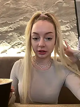 Snapshot of melissa_grr chatting on February 5, 2025, 11:02 am melissa grr online show from February 5, 2025, 11:02 am