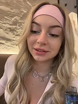 Snapshot of melissa_grr chatting on February 22, 2025, 10:40 am melissa grr online show from February 22, 2025, 10:40 am