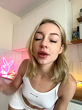 Snapshot of melissa_grr chatting on September 22, 2025, 9:00 am melissa grr online show from September 22, 2025, 9:00 am