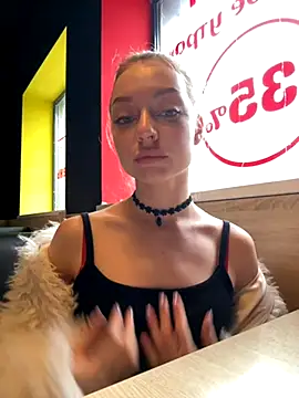 Snapshot of melissa_grr chatting on October 29, 2025, 11:56 am melissa grr online show from October 29, 2025, 11:56 am