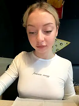 melissa grr online show from November 15, 2025, 4:36 pm