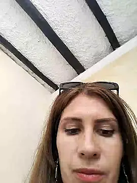 Alysson-- online show from December 12, 2024, 4:32 pm