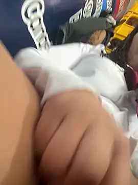 Alysson-- online show from November 29, 2025, 1:25 pm