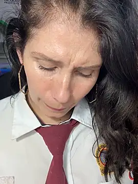 Alysson-- online show from May 11, 2026, 2:45 pm